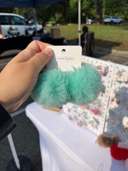 Big Pompom dangle