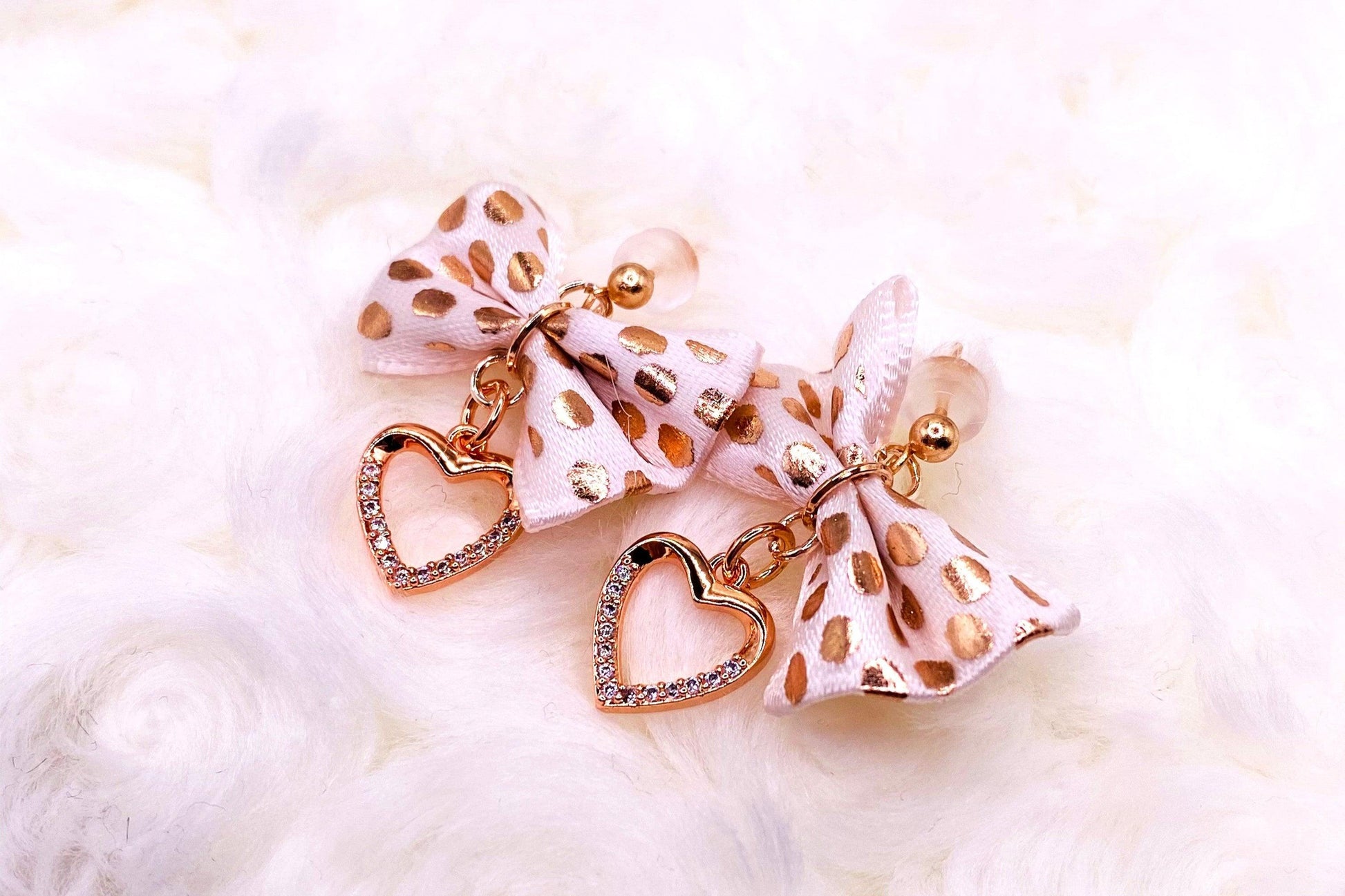 pinkbow - Enchanted Temptation